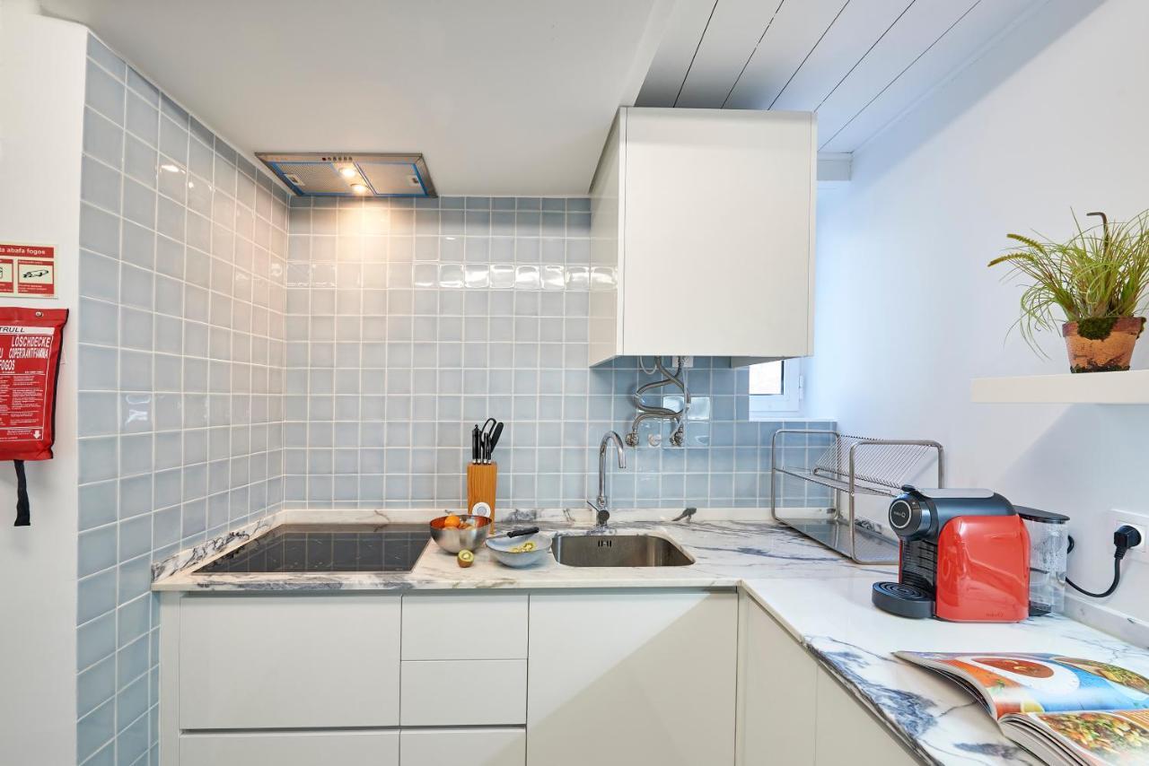 Duque In Chiado II Apartment Lisbon Room photo