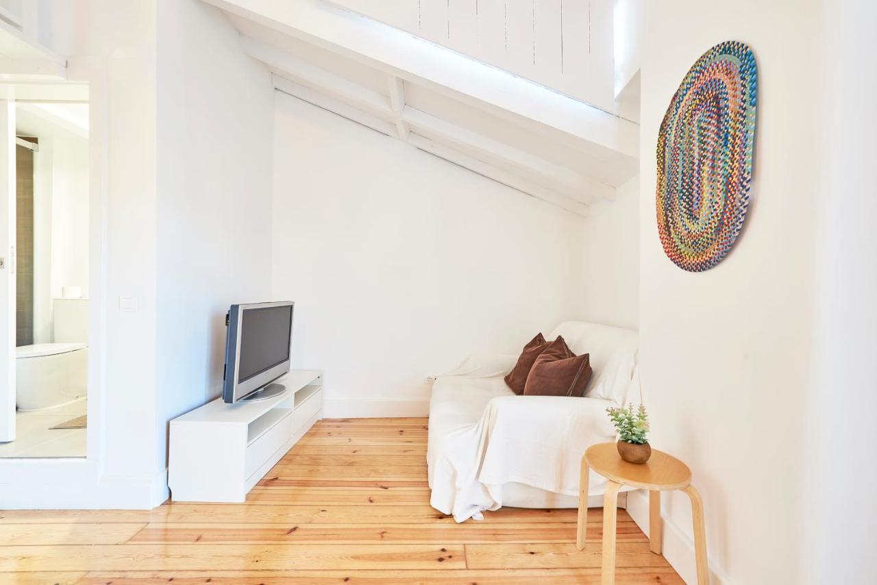 Duque In Chiado II Apartment Lisbon Room photo